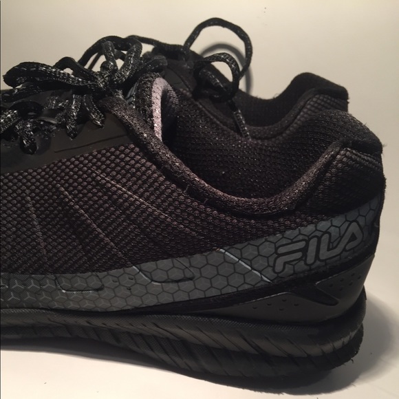 Men’s 👟 ⚡️ - Picture 2 of 4